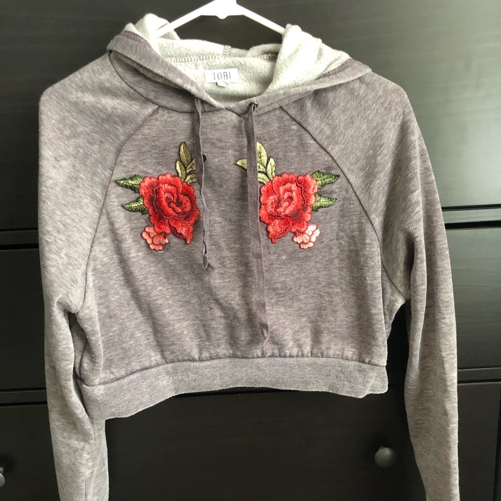 Tobi Sweater/crop top